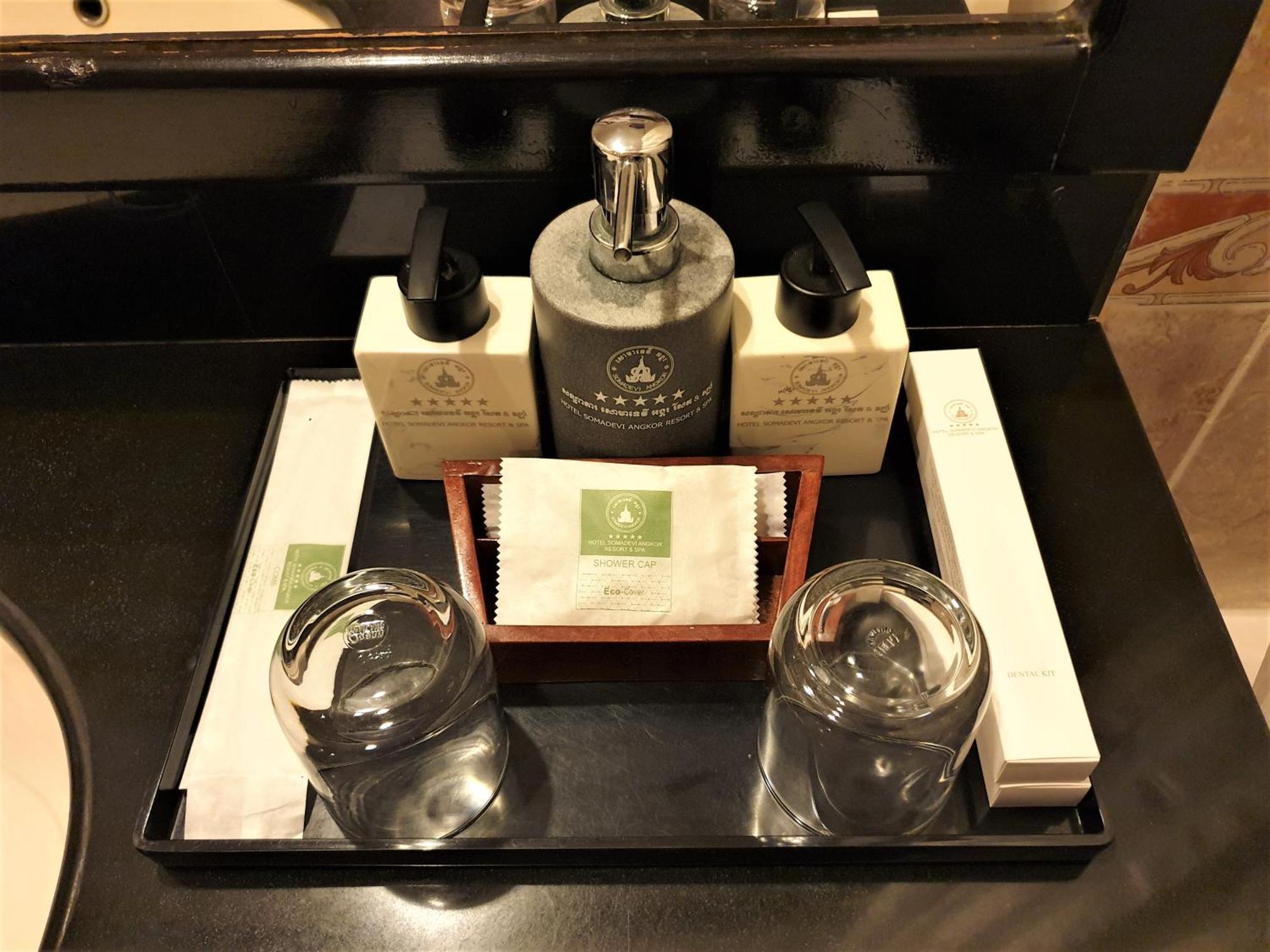 Somadevi Angkor Premium Hotel Siem Reap Buitenkant foto