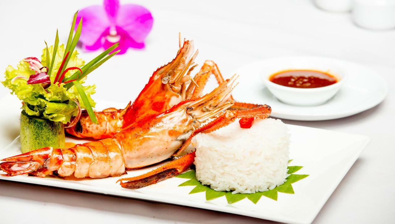 Somadevi Angkor Premium Hotel Siem Reap Buitenkant foto